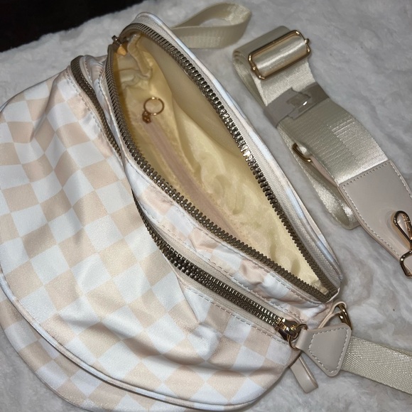 Emmafy Crossbody/ Fanny Pack Checkered Beige Bag - Picture 2 of 5